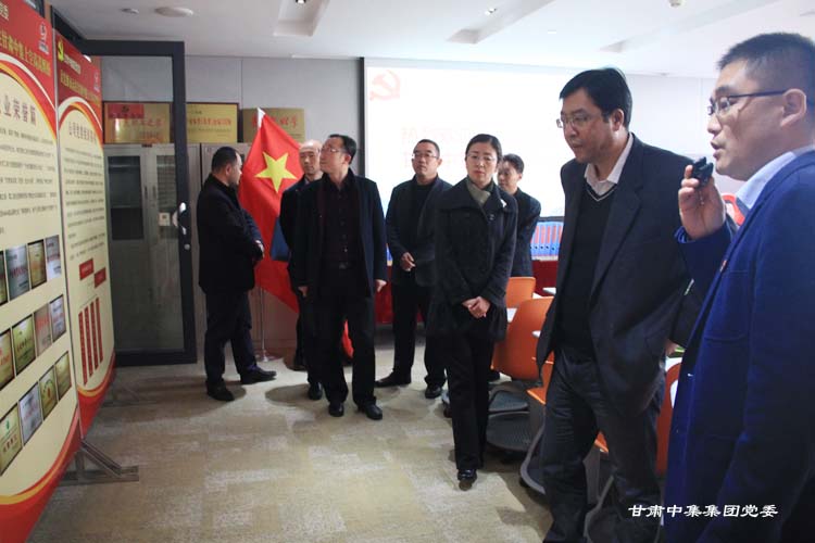 �m�����hȺ�����..