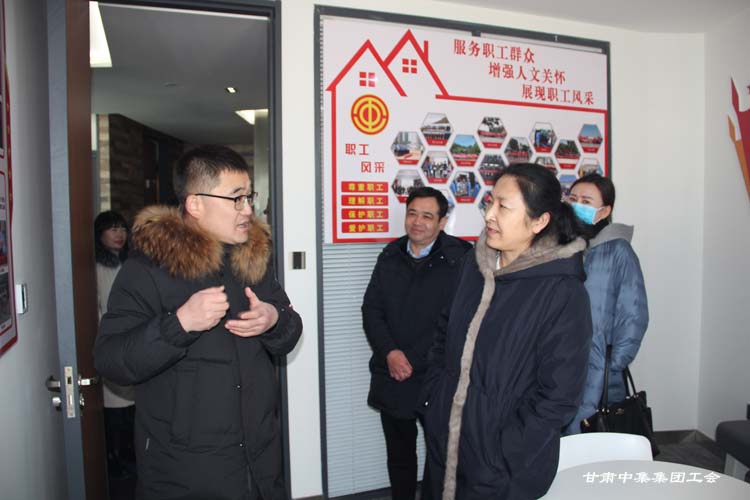 ���Cʡ����������ϯ������һ���W�R���C�м����F�����{��ָ����I(y��)��������